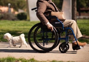 Silla de rudas en aluminio Saby