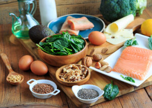 Alimentos que favorecen la salud articular: prevención de la artritis