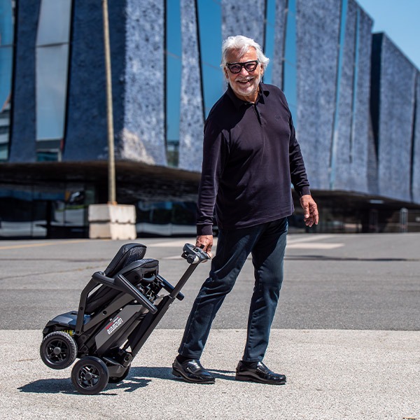scooter_electrico_lanzarote_modelo_03.jpg